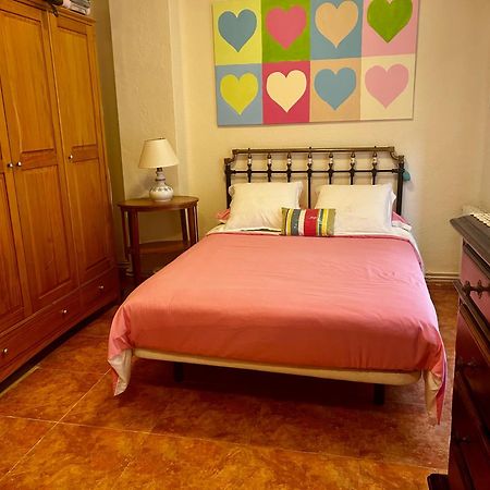 Habitacion Doble O Triple Corazon De Ruzafa Valencia Bagian luar foto