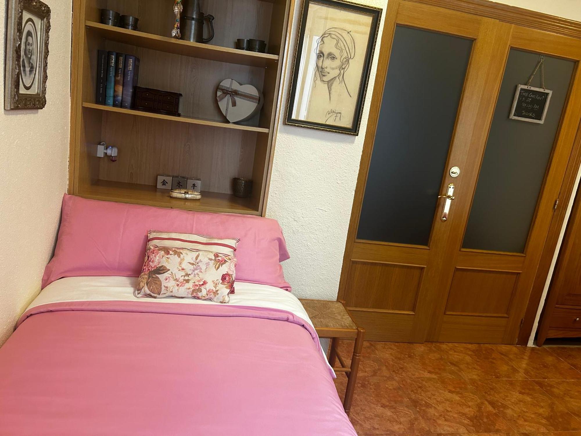 Habitacion Doble O Triple Corazon De Ruzafa Valencia Bagian luar foto